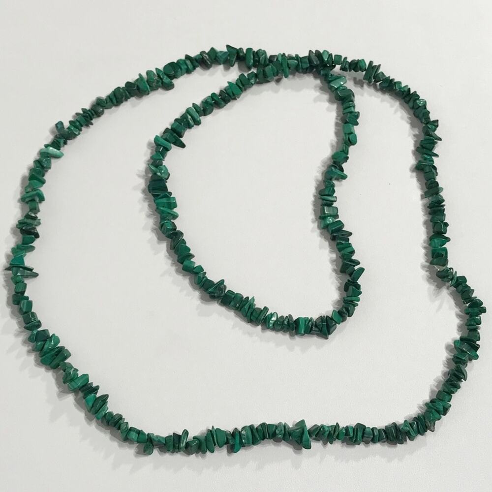Vintage 36 Inch Natural Malachite Nugget Chip Beaded Necklace Tribal Western
